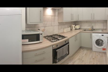 3 Bed Flat, Hill Street, G3 - Photo 5