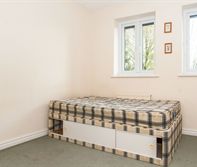 2 bedroom mid-terrace to rent Lucerne Close, Cherry Hinton, CB1 - Photo 3