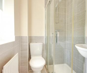 Robinswood Close, Brockworth, Gloucester, GL3 - Photo 6