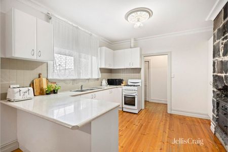 135-137 Douglas Parade, Williamstown VIC 3016 - House For Rent | Domain - Photo 4