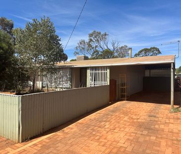 Cozy 3x1 In Victory Heights! - Photo 5