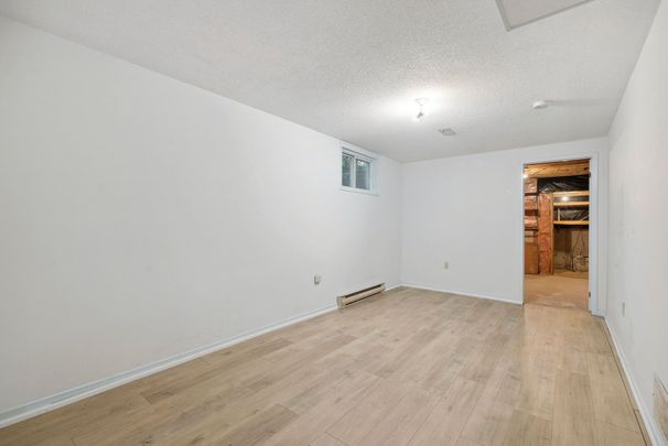 For Lease - 71 Geddes Crescent, Barrie, Ontario - Photo 1