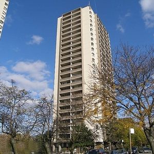 30 Hillsboro Avenue - Photo 2