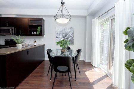 For Lease - 112 North Centre Road Unit# 79, London North, Ontario - Photo 4