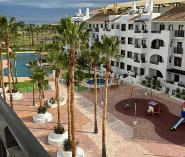 Alquiler de piso en Avenida Príncipe Felipe, 29 , - Photo 2