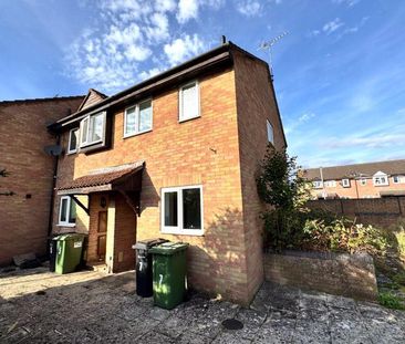 2 bedroom semi-detached house to rent - Photo 2