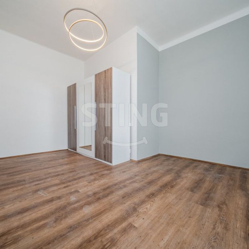 Pronájem bytu 3+1 100 m² - Фото 1
