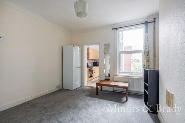 3 bedroom terraced house to rent - Photo 1