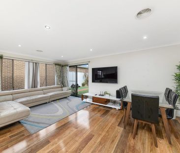 118 Ida West Street, Bonner ACT 2914 - House For Rent | Domain - Photo 2