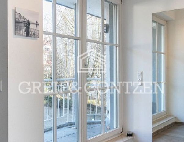 WOHNTRAUM IN KÖLN-MARIENBURG: Großzügige, moderne Wohnung mit Sonnenterrasse - Foto 1