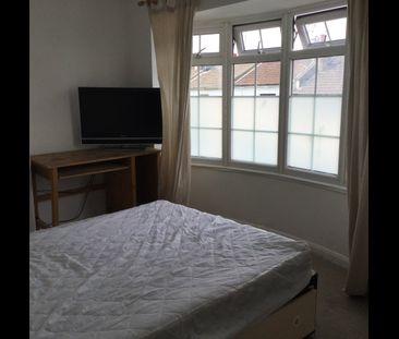 4 Bed Terraced House, Hanover St, BN2 - Photo 2