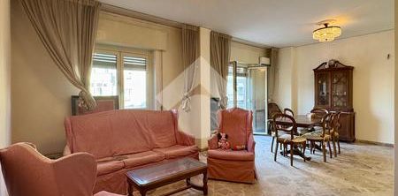 Quadrilocale in affitto - Photo 2