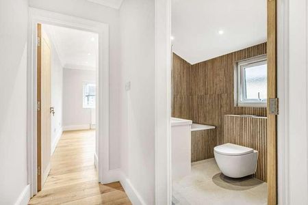 Elsenham Road, Newham, E12 - Photo 5