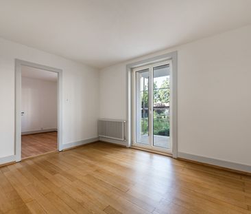 Renovierte Wohnung mit Charme - Photo 1