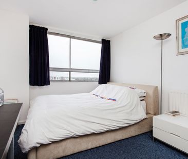 2 Bed Flat, Lower Mortlake Road, TW9 - Photo 4