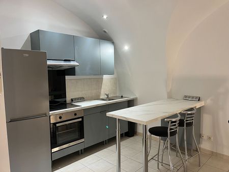 Location Appartement 2 pièces 46m² - Photo 4