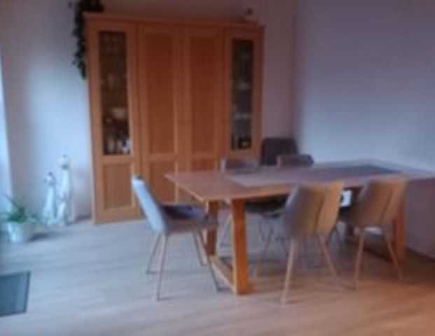 Top 2-Zimmerwohnung in Mengen / sehr ruhige Lage / Loggia - Photo 1