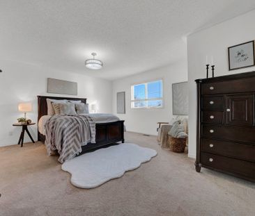 For Lease - 25 Sprucewood Crescent, Clarington, Ontario - Photo 4