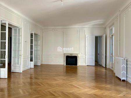 Tout savoir sur cet appartement dans le quartier Courcelles-Wagram, à Paris 17ème - Photo 3