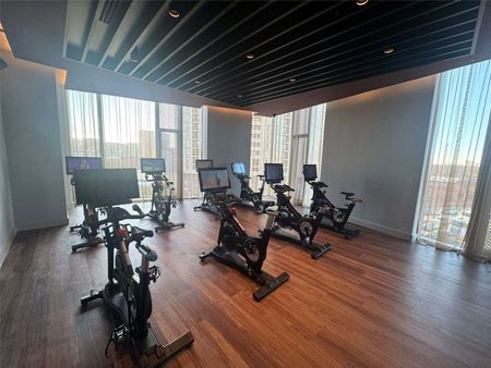 AVAILABLE NOW! BRAND NEW Fully Furnished One Double Bedroom, One Bathroom Apartment at the Victoria Riverside development. - Photo 4