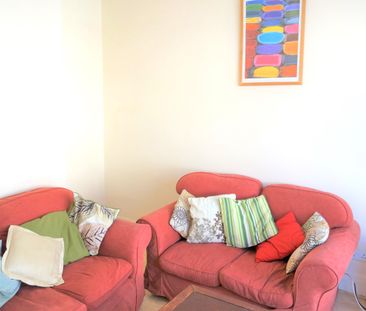 4 bedroom terraced house to rent - Photo 3