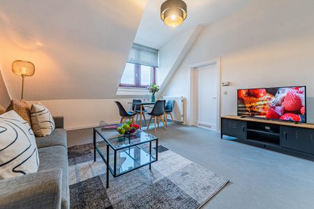 City-Residence: Schön möblierte Dachgeschoßwohnung im beliebten Nordend-Süd - Photo 4