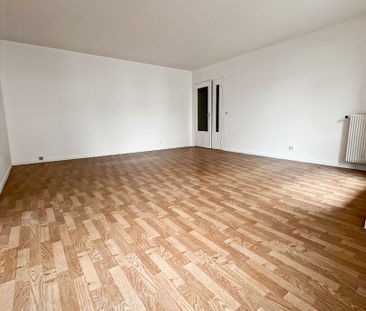 Location appartement 3 pièces, 79.00m², Poissy - Photo 2