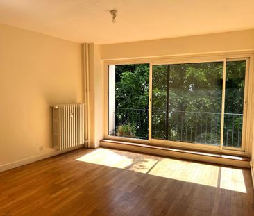 Location Appartement 2 pièces 66m² STE FOY LES LYON 69110 - Photo 3
