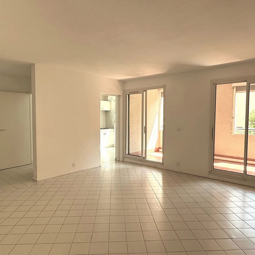 Location Appartement 4 pièces 91m² AIX EN PROVENCE 13100 - Photo 1