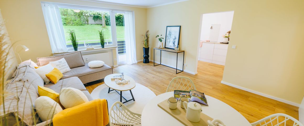 Chic renovierte 2-Zi.-Wohnung mit Garage in Citylage - Foto 1