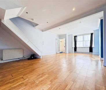 4 bedroom terraced house to rent - Photo 5