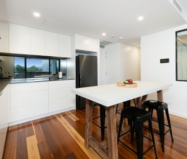 Modern Living In Prime Campbell Location - Photo 5