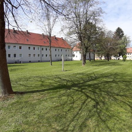 Top-Gelegenheit! Generalsanierung! Perfekte Wohnung für junge Familien und Pärchen dank idyllischer Grünlage und optimaler Infrastruktur! Schöne Raumaufteilung! Frei ab 01.08.2026! - Foto 3