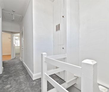 2 bedroom maisonette to rent - Photo 6