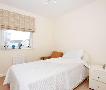 3 bedroom terraced house to rent - Photo 5