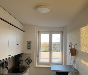 APPARTEMENT 3 PIÈCES À ZOUG, MEUBLÉ, TEMPORAIRE - Foto 2