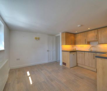 1 bedroom terraced house to rent - Photo 2