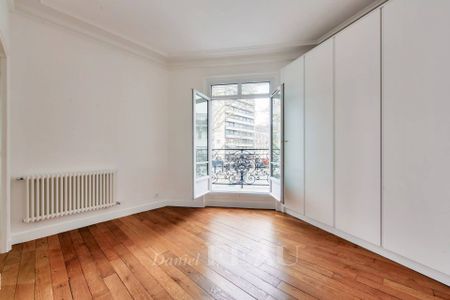 Location appartement, Paris 15ème (75015), 3 pièces, 84 m², ref 85505831 - Photo 3