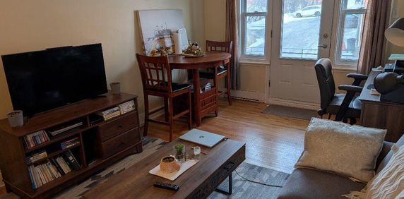 Cession de bail 1er avril 2026 - Grand 3 et demi près de l'Université Laval - Photo 2