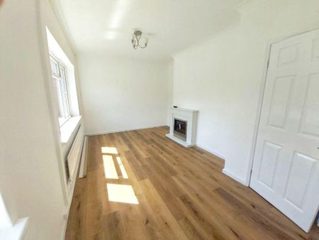 2 bed semi-detached house to rent in NE24 - Photo 2
