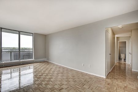 Steven Tower - Photo 5