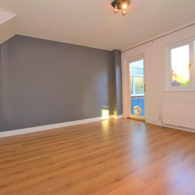 2 bedroom terraced house to rent - Photo 1