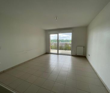 ESCALQUENS / Location Appartement 2 Pièces 42 m² - Photo 2