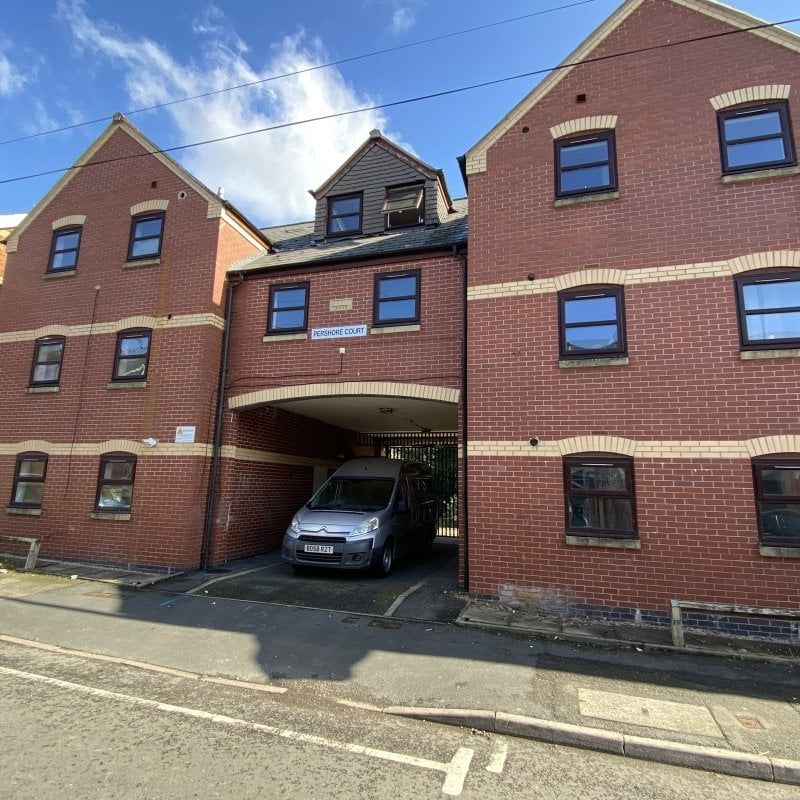 Pershore Court, Park Street, KIDDERMINSTER - Photo 1