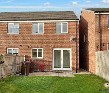 3 bedroom semi-detached house to rent - Photo 6