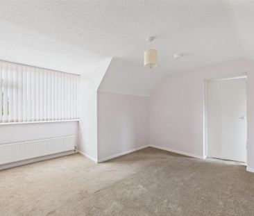 3 bedroom detached bungalow to rent - Photo 5