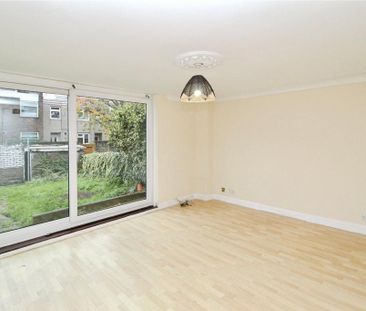 3 bedroom terraced house to rent - Photo 6