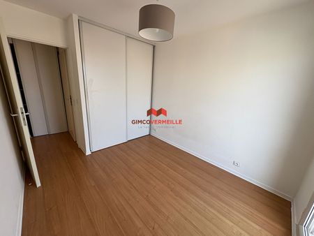 Location Appartement 2 pièces 46m² - Photo 2