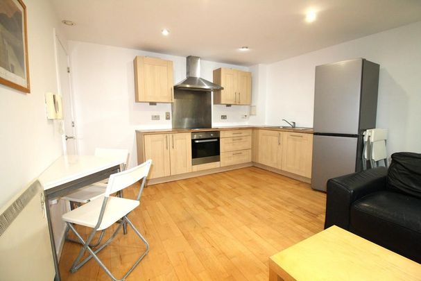 2 bedroom apartment to rent - Photo 1