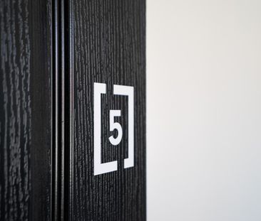Room at Rue Emile Banning 116 - Photo 2